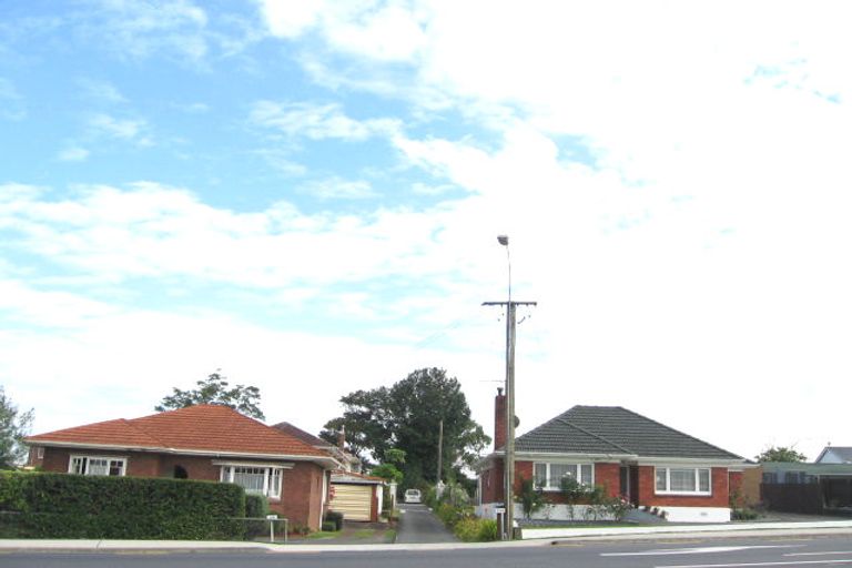 Photo of property in 103a Mangere Road, Otahuhu, Auckland, 1062