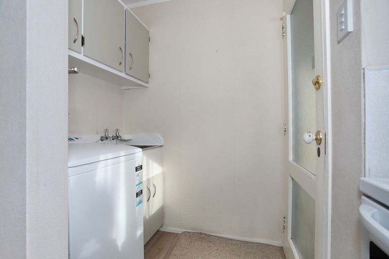 Photo of property in 1c Willis Street, Marton, 4710