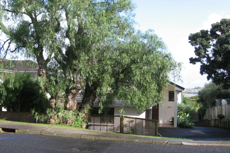 Photo of property in 1/35 Clovelly Road, Bucklands Beach, Auckland, 2012