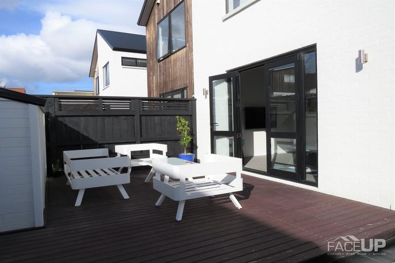 Photo of property in 3 Flounder Road, Hobsonville, Auckland, 0616