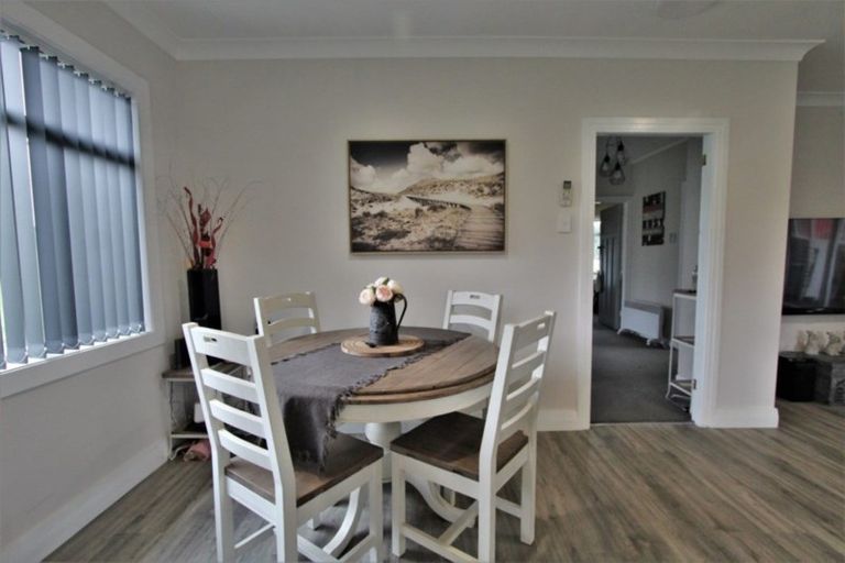 Photo of property in 21 West Road, Tokoroa, 3491