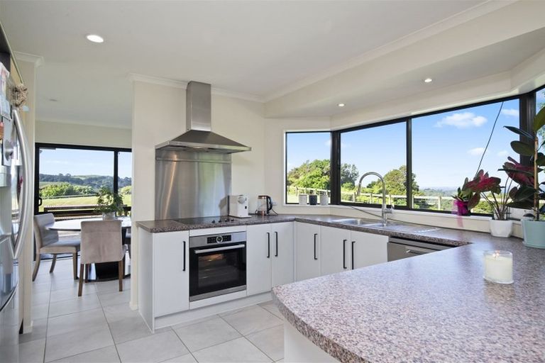 Photo of property in 402d Awhitu Central Road, Awhitu, Waiuku, 2684