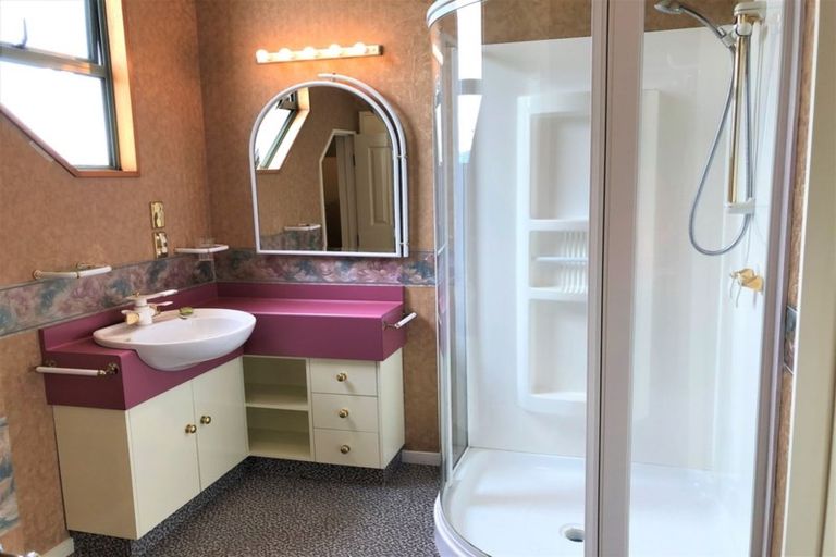 Photo of property in 22a High Street, Balclutha, 9230