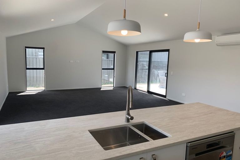 Photo of property in 16 Cumberland Road, Lower Shotover, Queenstown, 9304