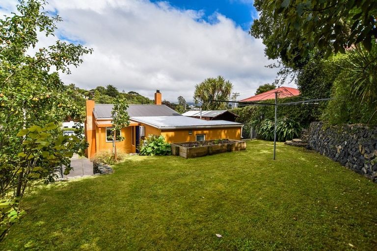 Photo of property in 3 Bacon Street, Broad Bay, Dunedin, 9014