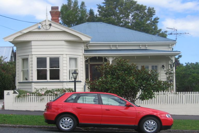 Photo of property in 35 Abbotsford Terrace, Devonport, Auckland, 0624