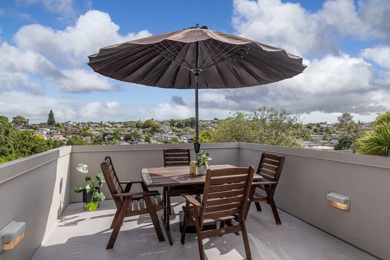 Photo of property in 4/24 Stanley Avenue, Milford, Auckland, 0620