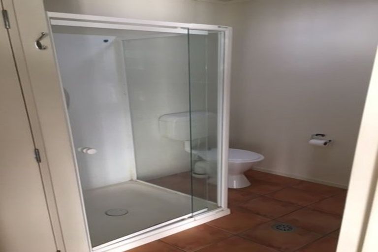 Photo of property in 7/372 Rosedale Road, Rosedale, Auckland, 0632