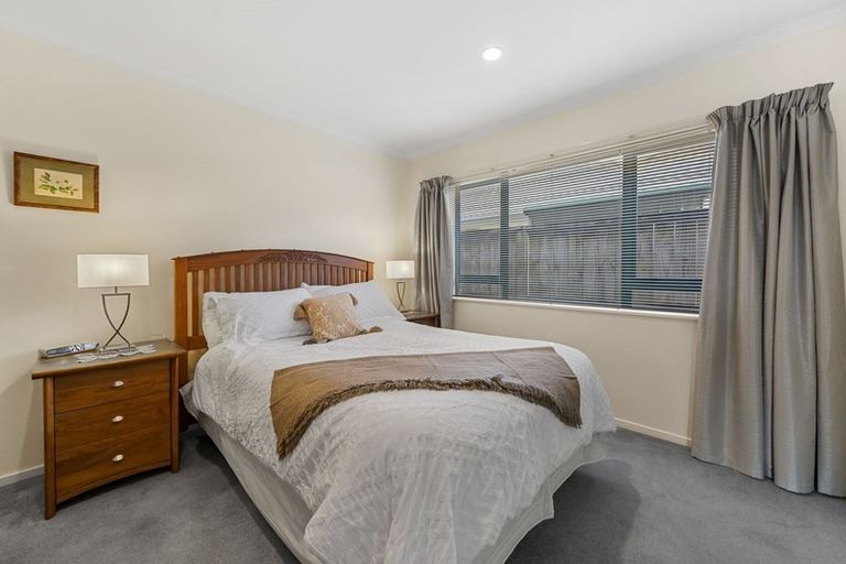 Photo of property in Miramar Villas, 21/3 Byron Street, Miramar, Wellington, 6022