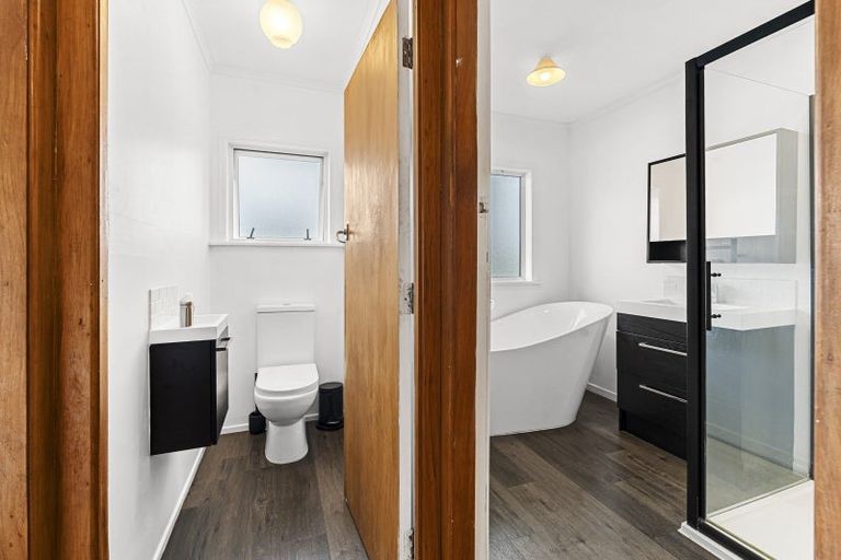 Photo of property in 13 Pembroke Street, Westown, New Plymouth, 4310