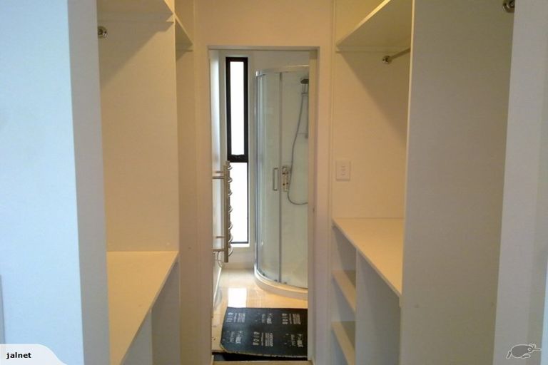 Photo of property in 1/18 Oliver Twist Avenue, Mellons Bay, Auckland, 2014