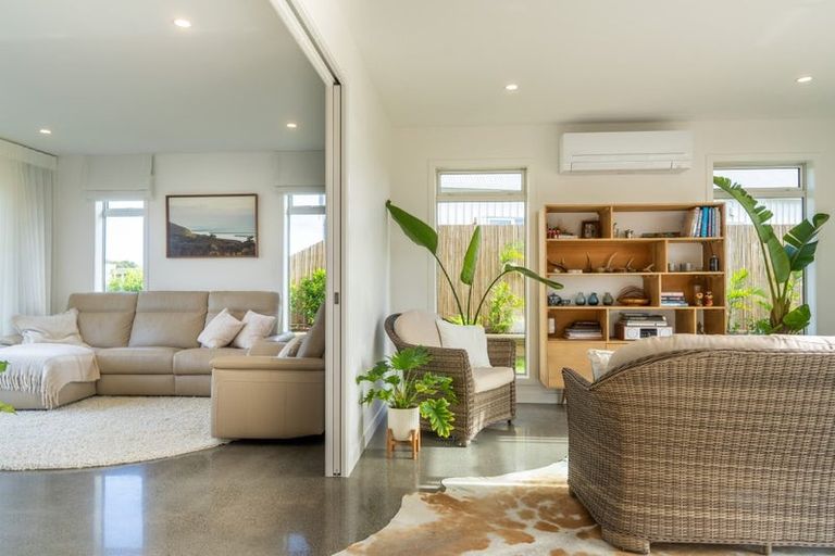 Photo of property in 5 Tunarau Street, Raglan, 3225