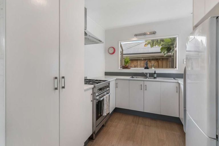 Photo of property in 8b Riverton Road, Mount Maunganui, 3116