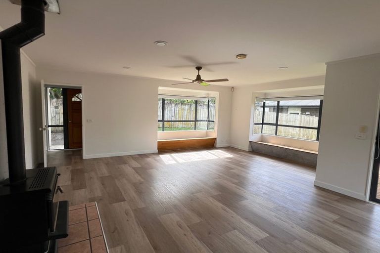 Photo of property in 9a Hamlin Road, Mount Wellington, Auckland, 1060