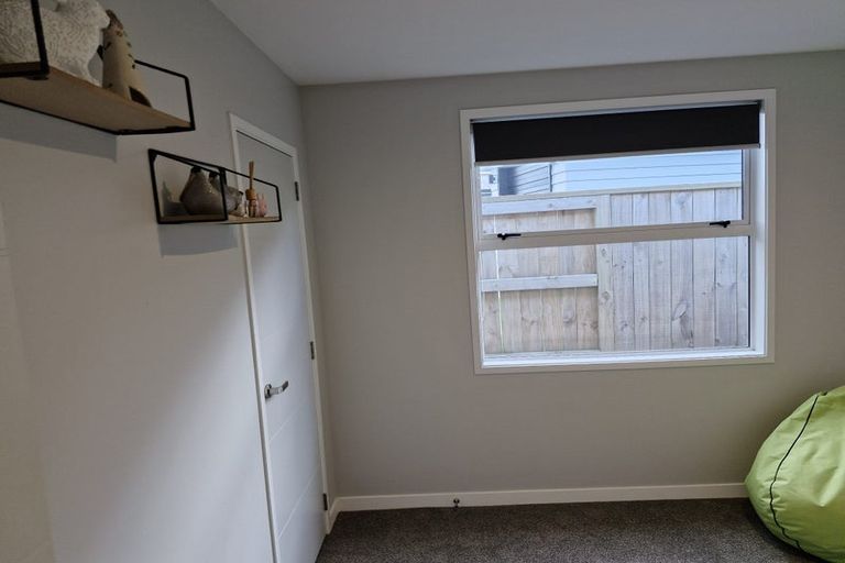 Photo of property in 1 Chain Place, Papamoa, 3118