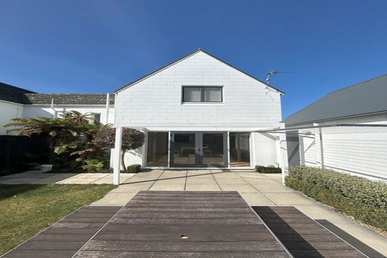 Photo of property in 5 Champion Street, Edgeware, Christchurch, 8013