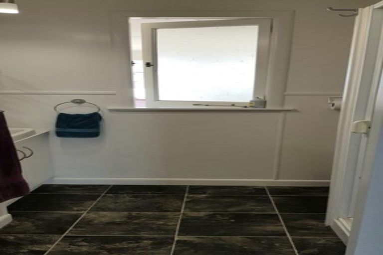 Photo of property in 12 Cairnfield Road, Kensington, Whangarei, 0112