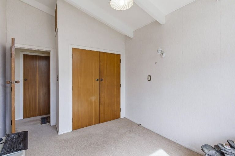 Photo of property in 556 Queen Street East, Levin, 5510