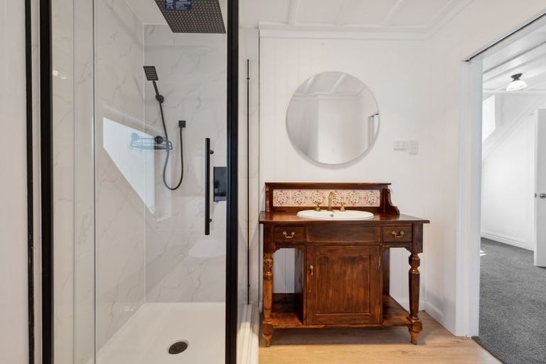 Photo of property in 5 Wynyard Street, Normanby, Hawera, 4614