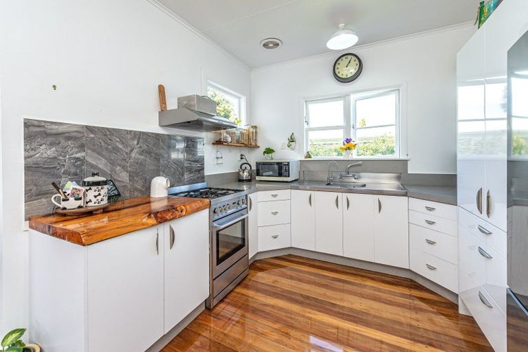 Photo of property in 2 Hodge Place, Aramoho, Whanganui, 4500