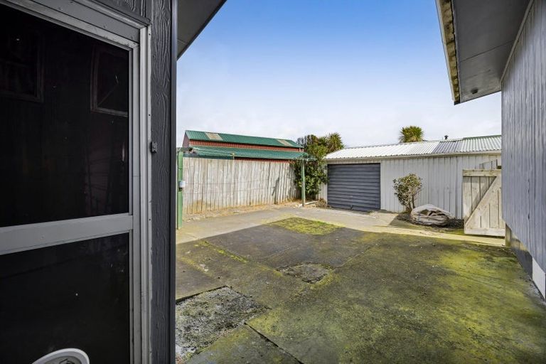 Photo of property in 22 Hickey Place, Opunake, 4616