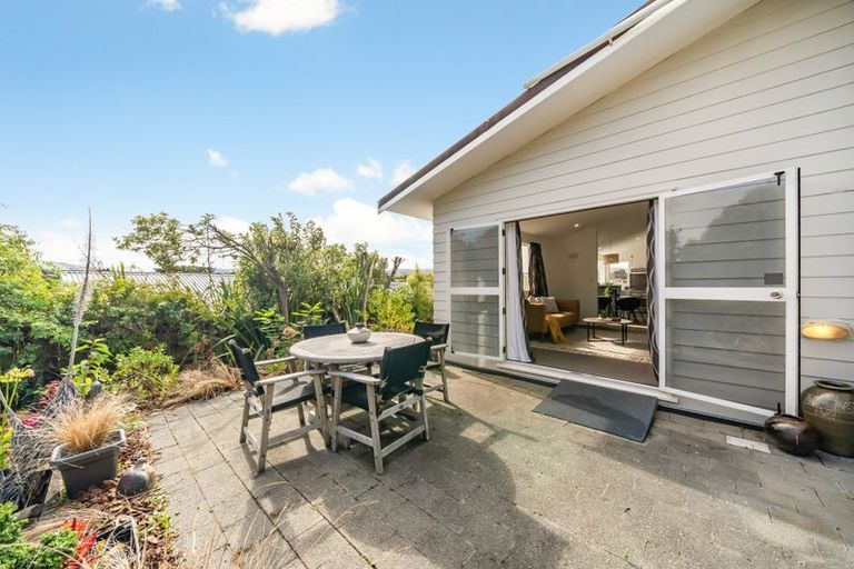 Photo of property in 8 James Cook Drive, Whitby, Porirua, 5024