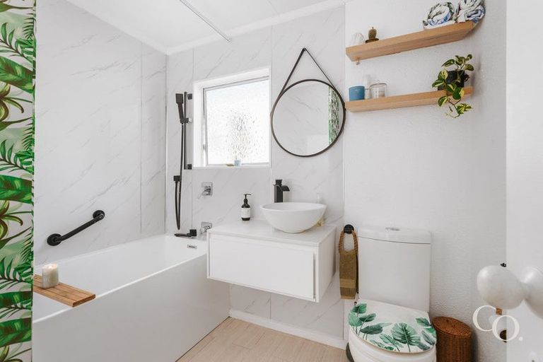 Photo of property in 54 Jonathon Street, Brookfield, Tauranga, 3110