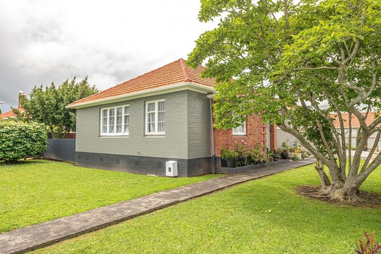 Photo of property in 56 Peat Street, Whanganui, 4500