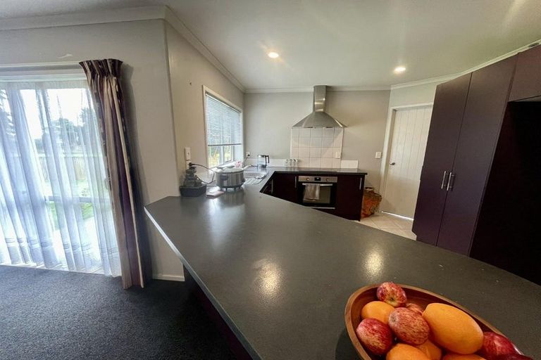 Photo of property in 13 Glenross Drive, Wattle Downs, Auckland, 2103