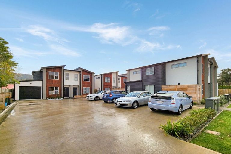 Photo of property in 5/6 Peel Place, Wainuiomata, Lower Hutt, 5014