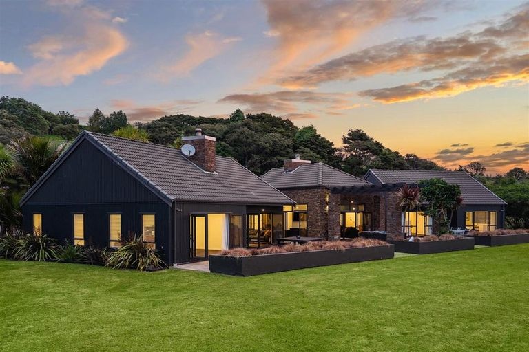 Photo of property in 101 Taylor Road, Waimauku, 0882