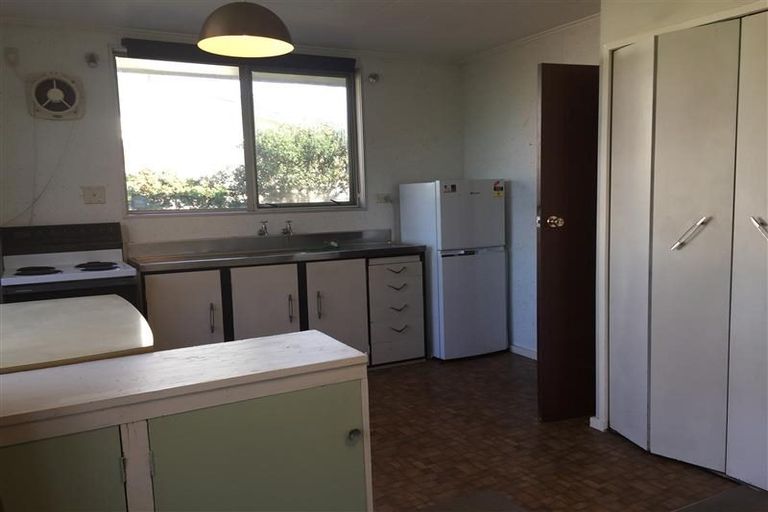 Photo of property in 2/63 Seddon Crescent, Marewa, Napier, 4110