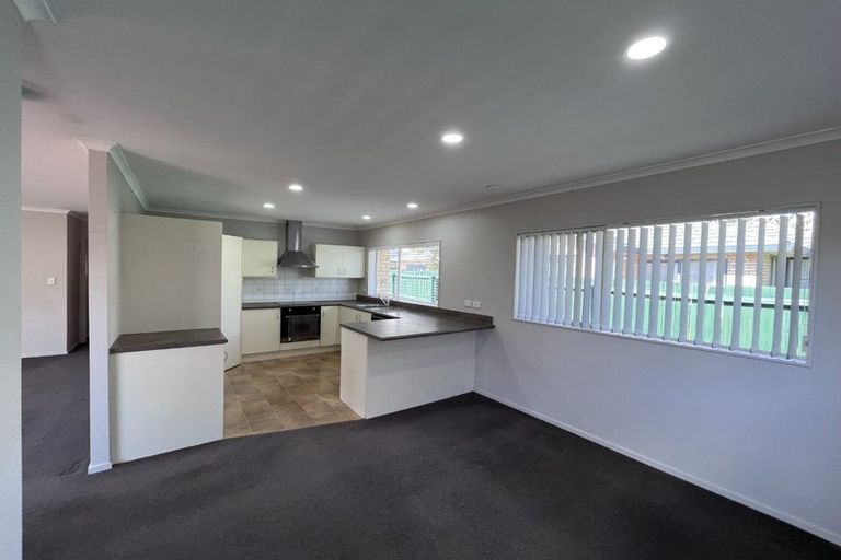 Photo of property in 29 Pateke Drive, Takanini, 2112