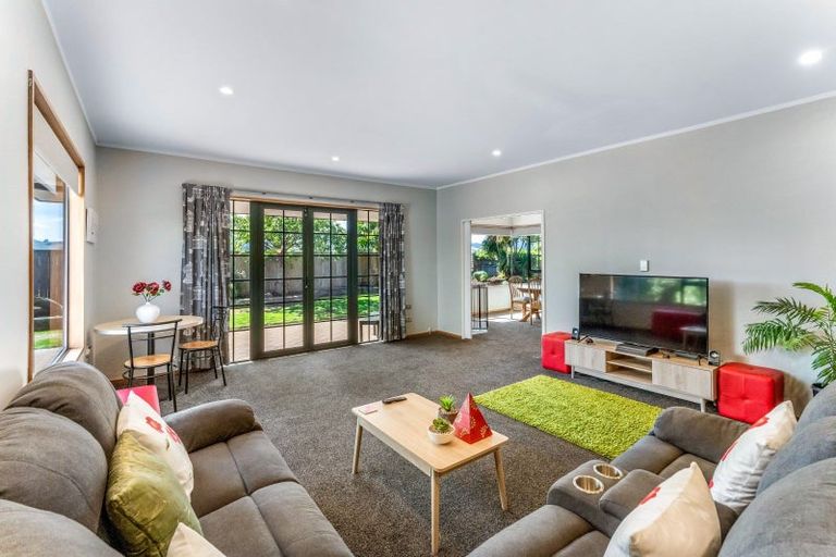 Photo of property in 10 Titri Place, Mosgiel, 9024