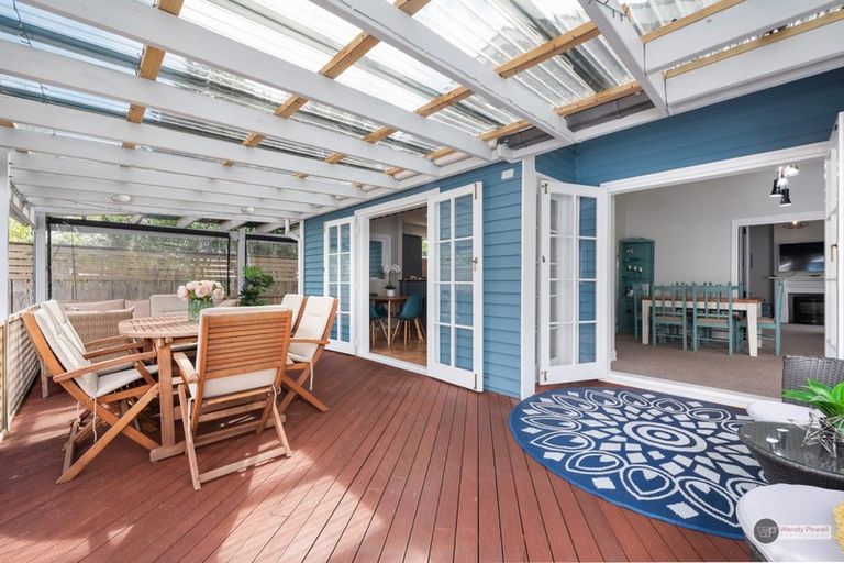 Photo of property in 49 Penrose Street, Woburn, Lower Hutt, 5010