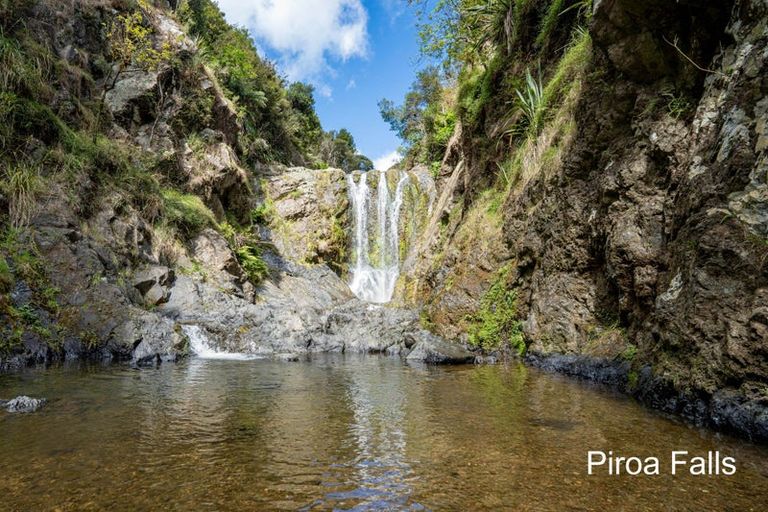 Photo of property in 690 Gorge Road, Maungaturoto, 0588