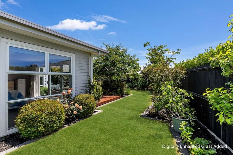 Photo of property in 17 Ballinger Place, Kaiapoi, 7630
