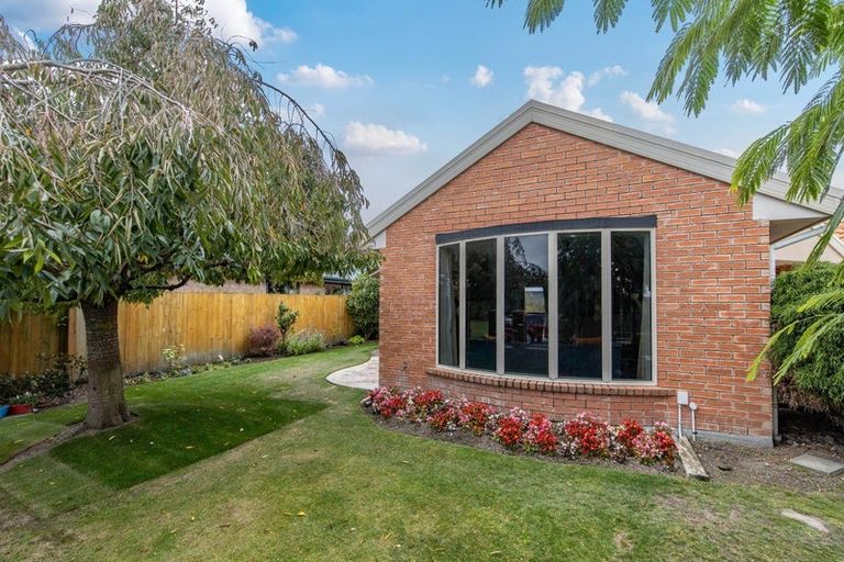 Photo of property in 26 Parkinson Place, Woodend, 7610