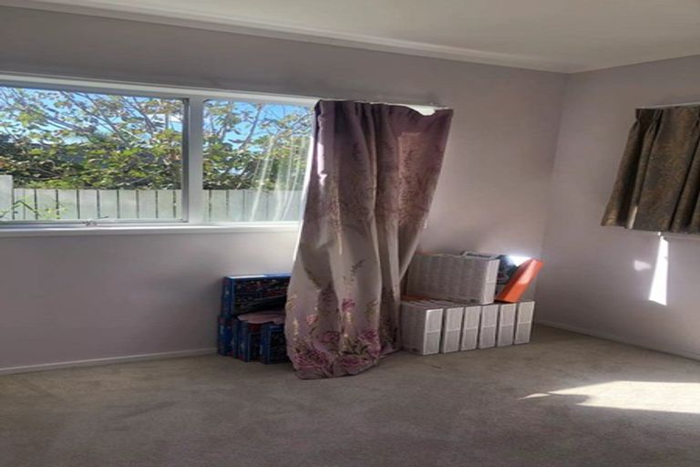 Photo of property in 11 Wairere Road, Torbay, Auckland, 0630