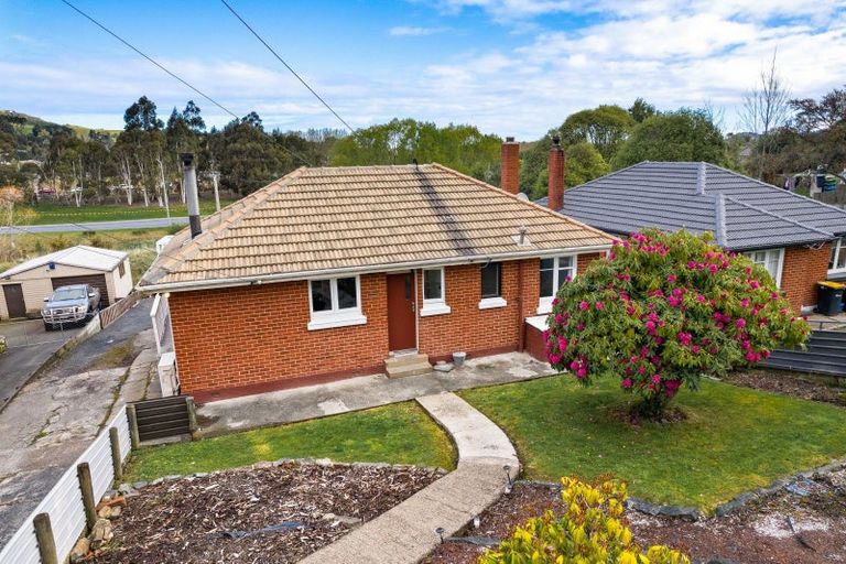 Photo of property in 26 Waldron Crescent, Green Island, Dunedin, 9018