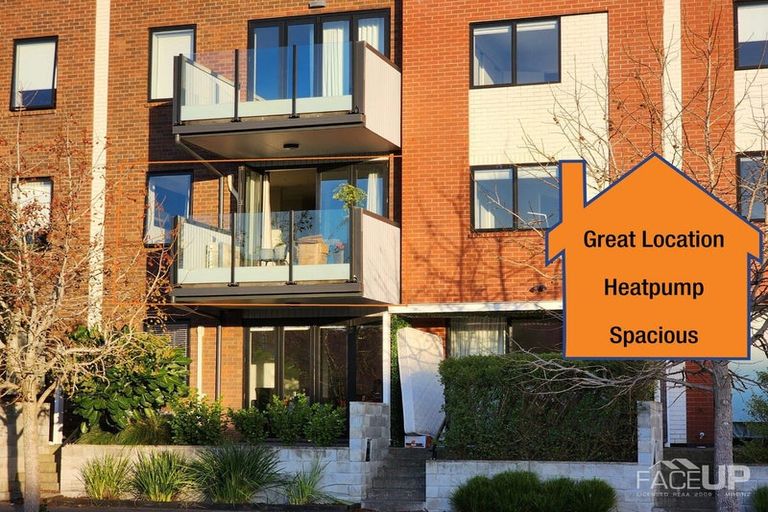 Photo of property in 3/7 Uku Lane, Hobsonville, Auckland, 0616