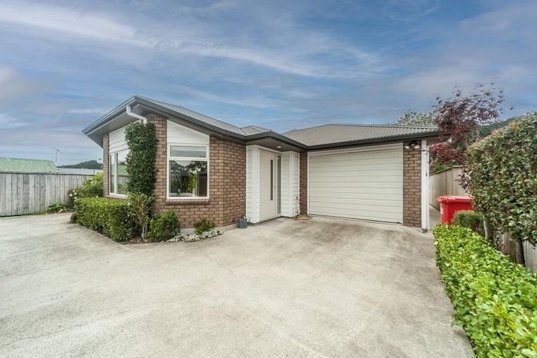Photo of property in 13a Wilford Street, Wallaceville, Upper Hutt, 5018