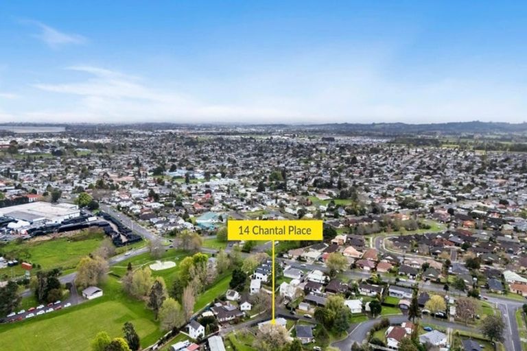 Photo of property in 14 Chantal Place, Red Hill, Papakura, 2110