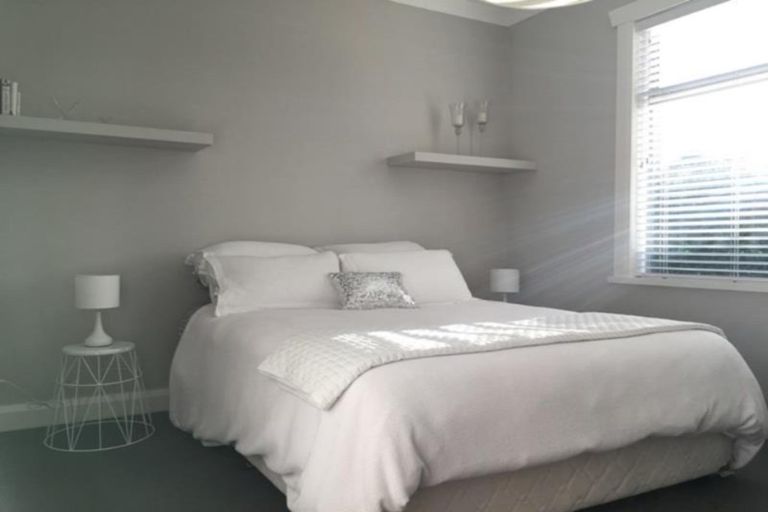 Photo of property in 30 Nobs Line, Strandon, New Plymouth, 4312