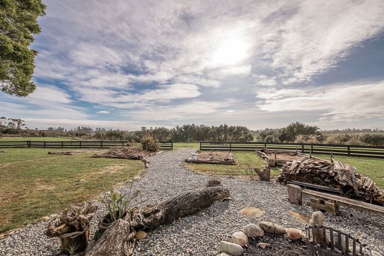 Photo of property in 57 Caledonian Road, Westport, 7892