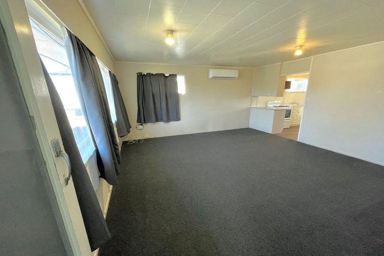 Photo of property in 3/63 Alfriston Road, Manurewa East, Auckland, 2102