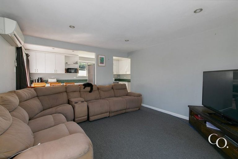 Photo of property in 1005a Hood Street, Mayfair, Hastings, 4122