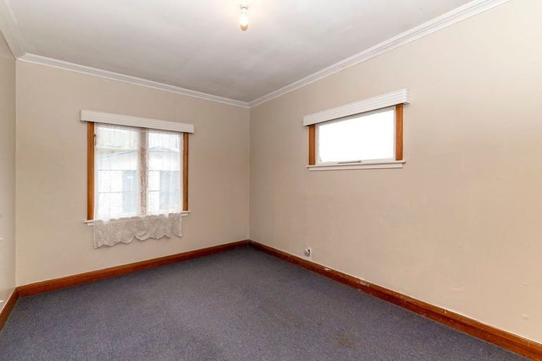Photo of property in 116 Bartholomew Road, Levin, 5510