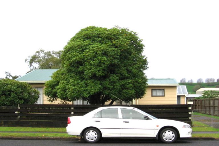 Photo of property in 13 Dalmeny Street, Tokoroa, 3420