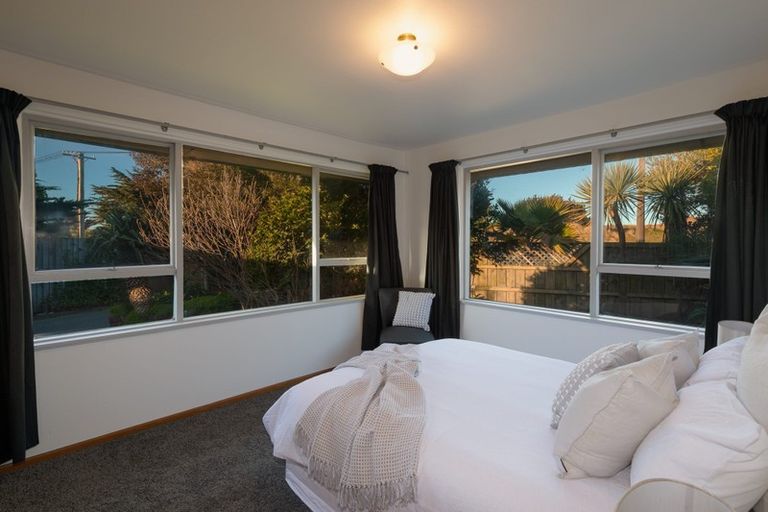 Photo of property in 506 Marine Parade, South New Brighton, Christchurch, 8062